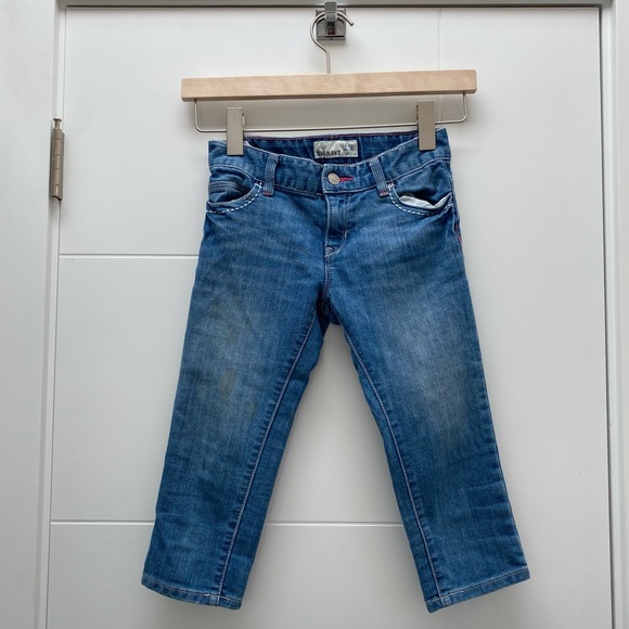 Old Navy Capri Jeans - Picture 1 of 3